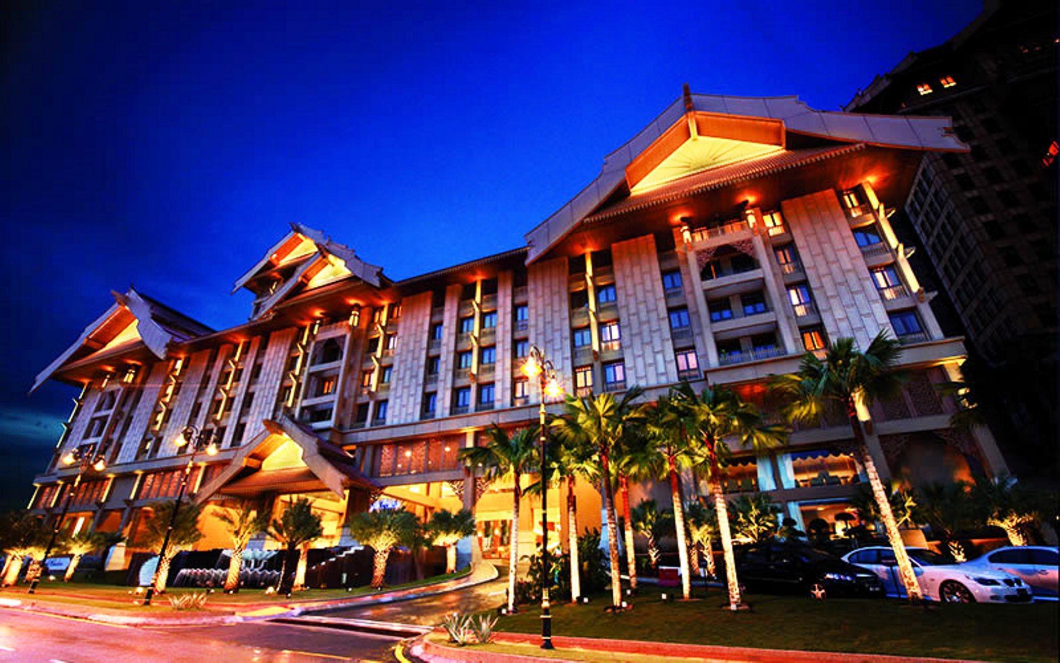 Hotel Royale Chulan Kuala Lumpur Zewnętrze zdjęcie The Royal Thai Police Headquarters
