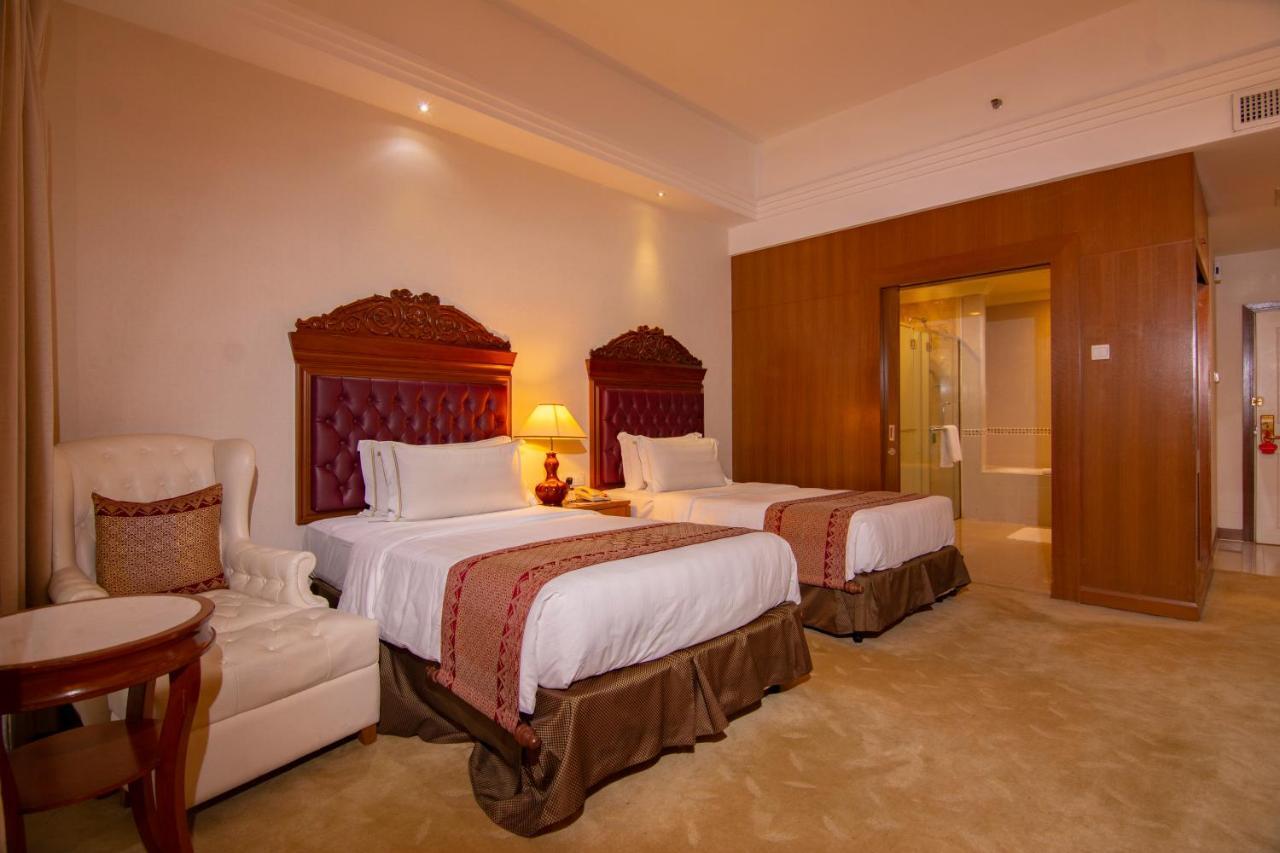 Hotel Royale Chulan Kuala Lumpur Zewnętrze zdjęcie Deluxe Room