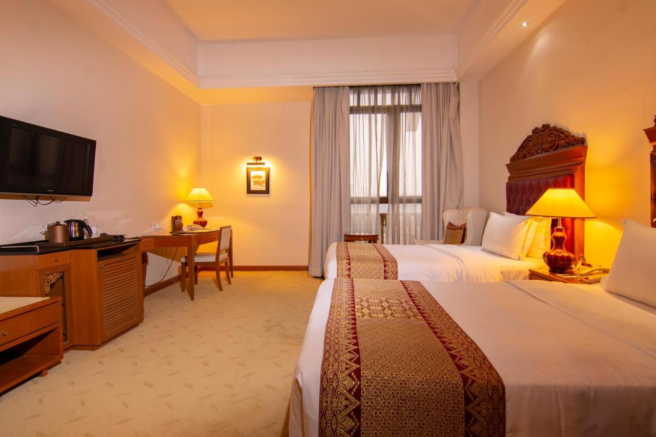 Hotel Royale Chulan Kuala Lumpur Zewnętrze zdjęcie Deluxe Room
